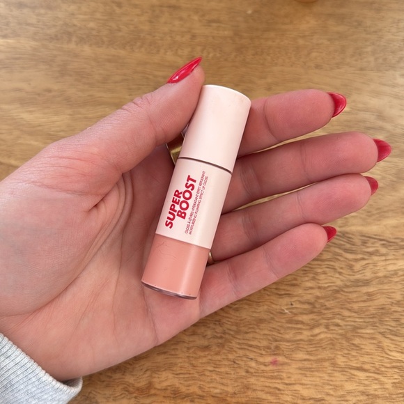 MAKE UP FOR EVER Super Boost Moisturizing & Plumping Lip Gloss Latte Glaze - Picture 7 of 7